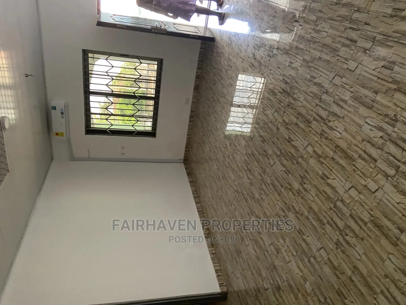 2bdrm Apartment in Bushroad, Teshie for rent in Teshie