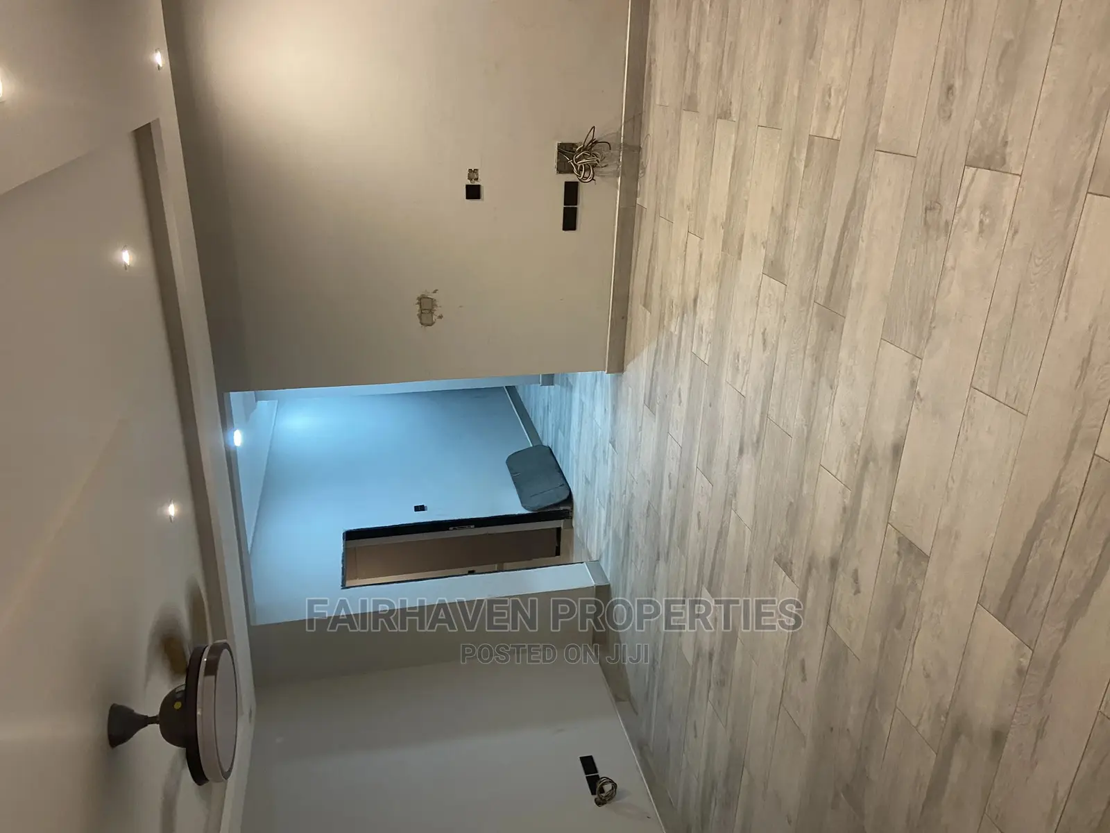 2bdrm Apartment in Tseaddo, Airport Residential Area for rent in Airport Residential Area