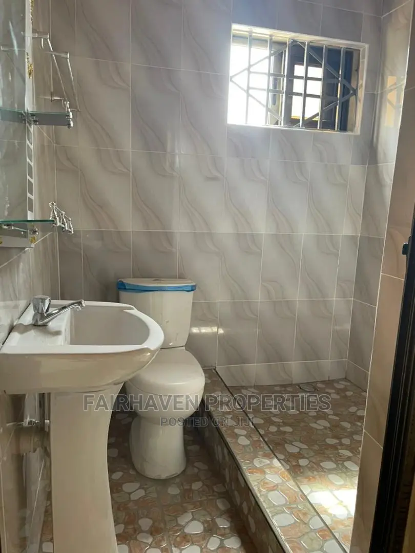 2bdrm Apartment in Tseaddo, Burma Camp for Rent in Burma Camp