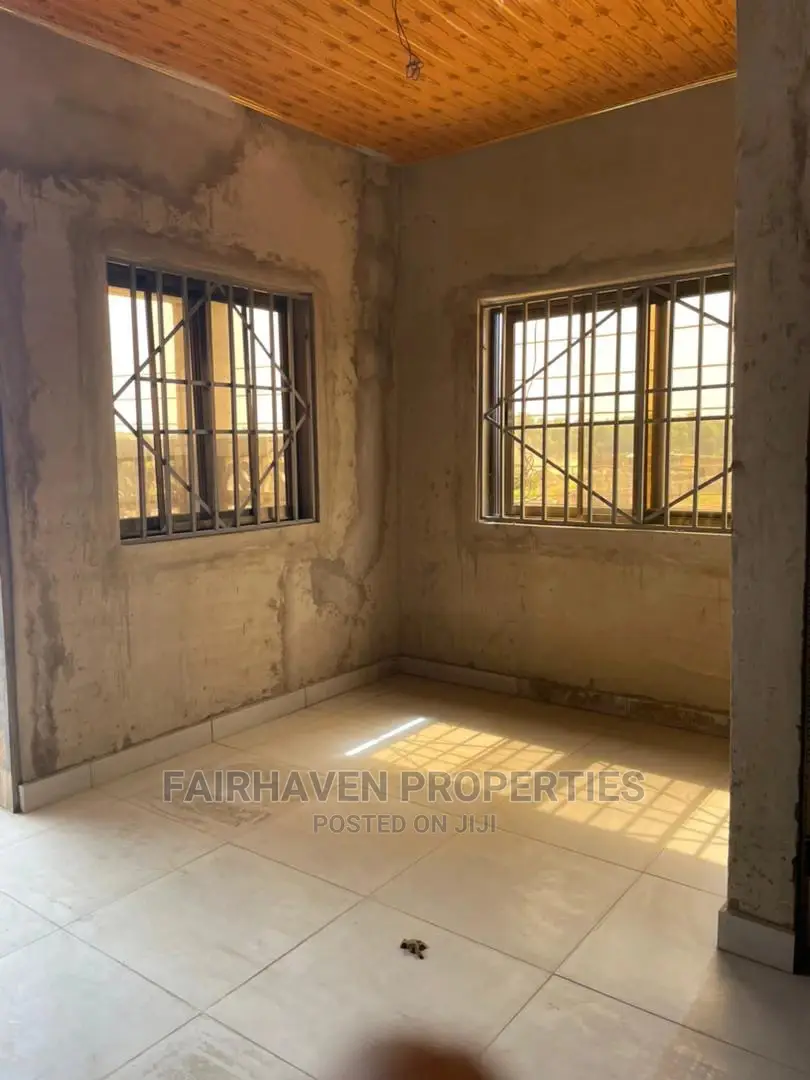 2bdrm Apartment in Tseaddo, Burma Camp for Rent in Burma Camp