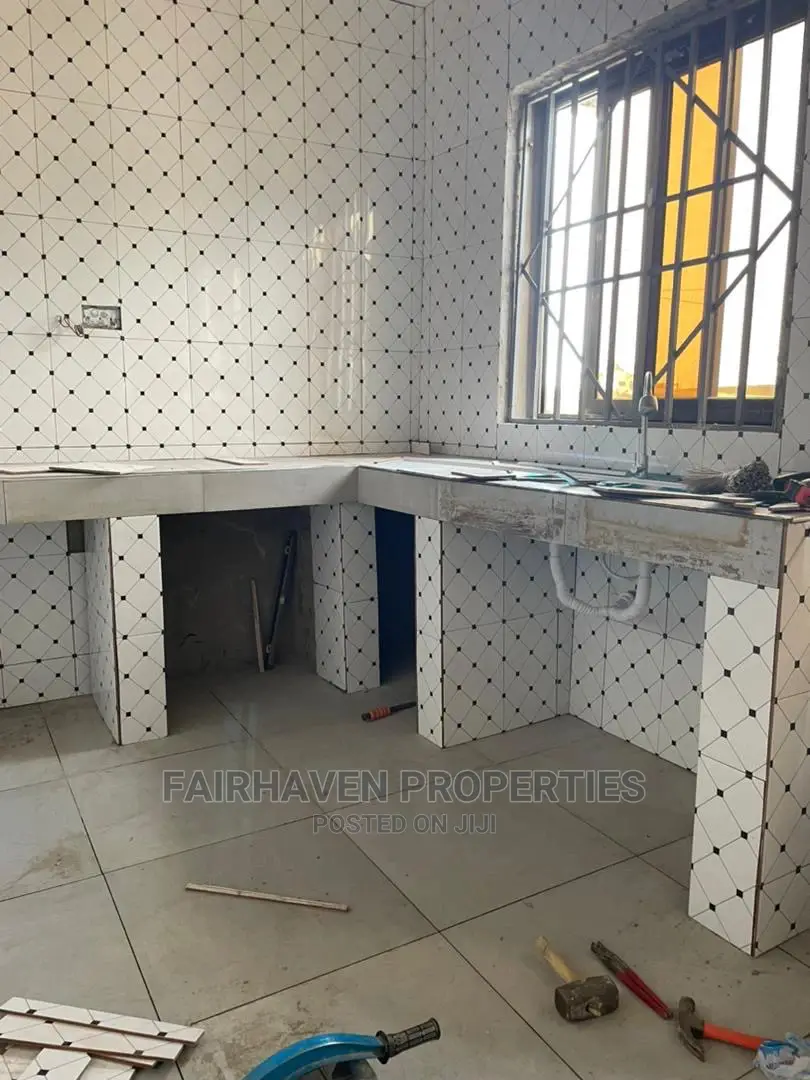 2bdrm Apartment in Tseaddo, Burma Camp for Rent in Burma Camp