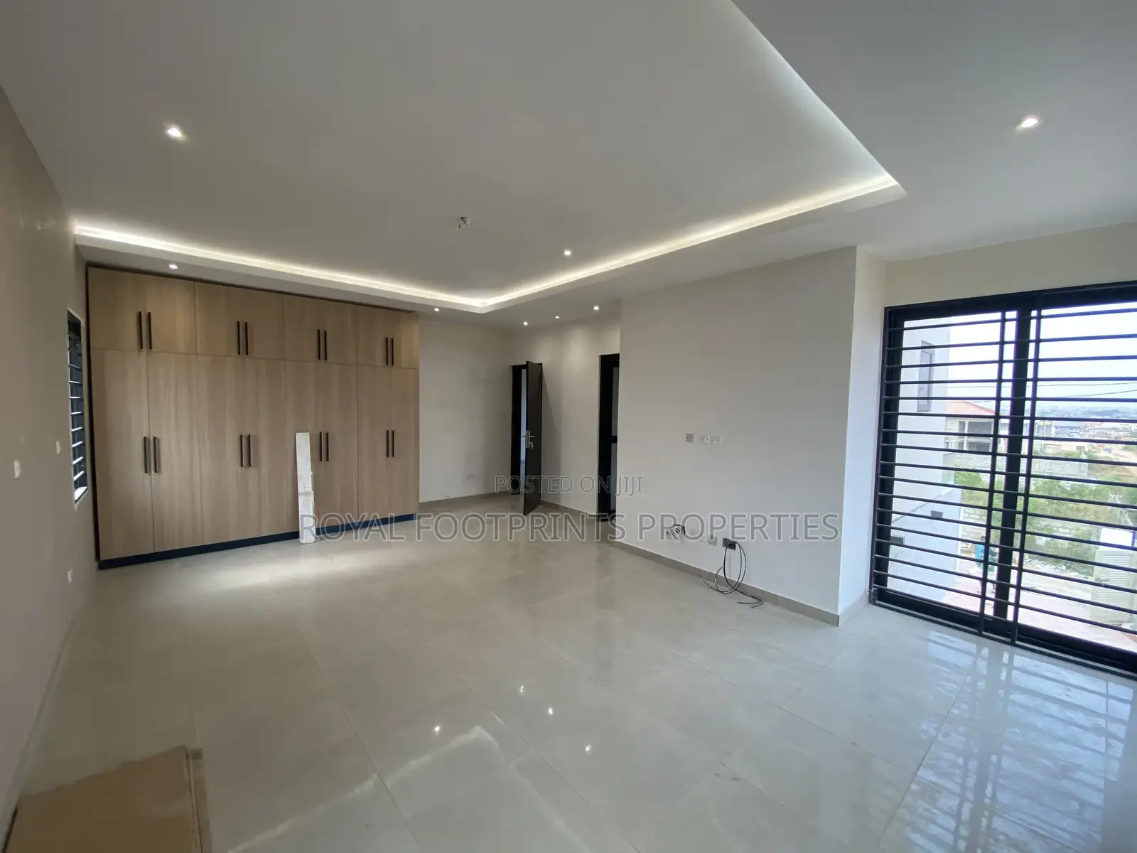 4bdrm House in Lake Side Estate for sale in Lake Side Estate
