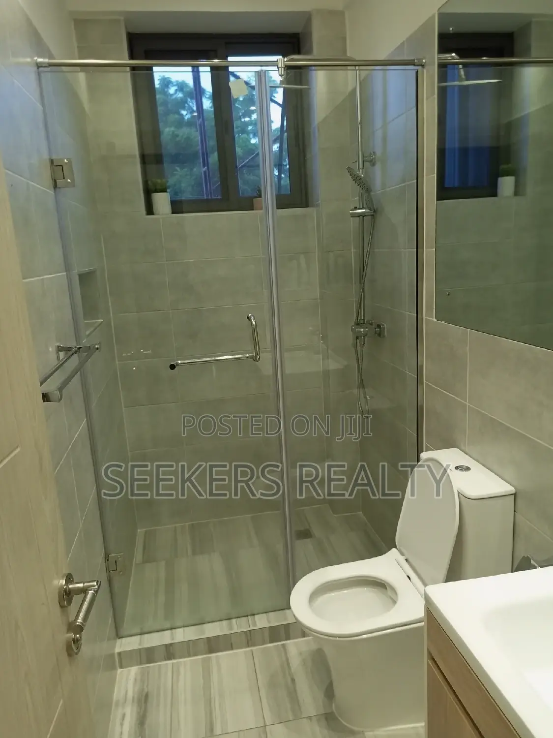 1bdrm Apartment In Seekers Realty, Osu For Sale in Osu