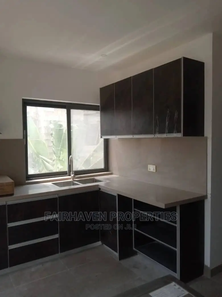 4bdrm House in Fair Haven, Airport Residential Area for Rent in Airport Residential Area