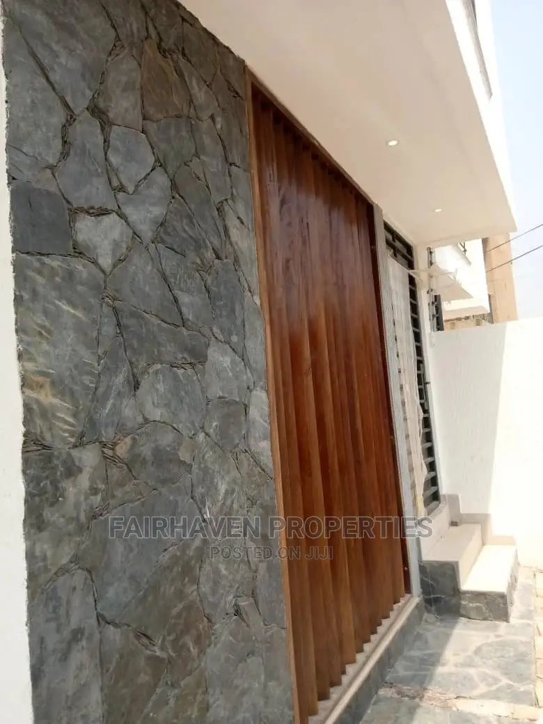 4bdrm House in Fair Haven, Airport Residential Area for Rent in Airport Residential Area