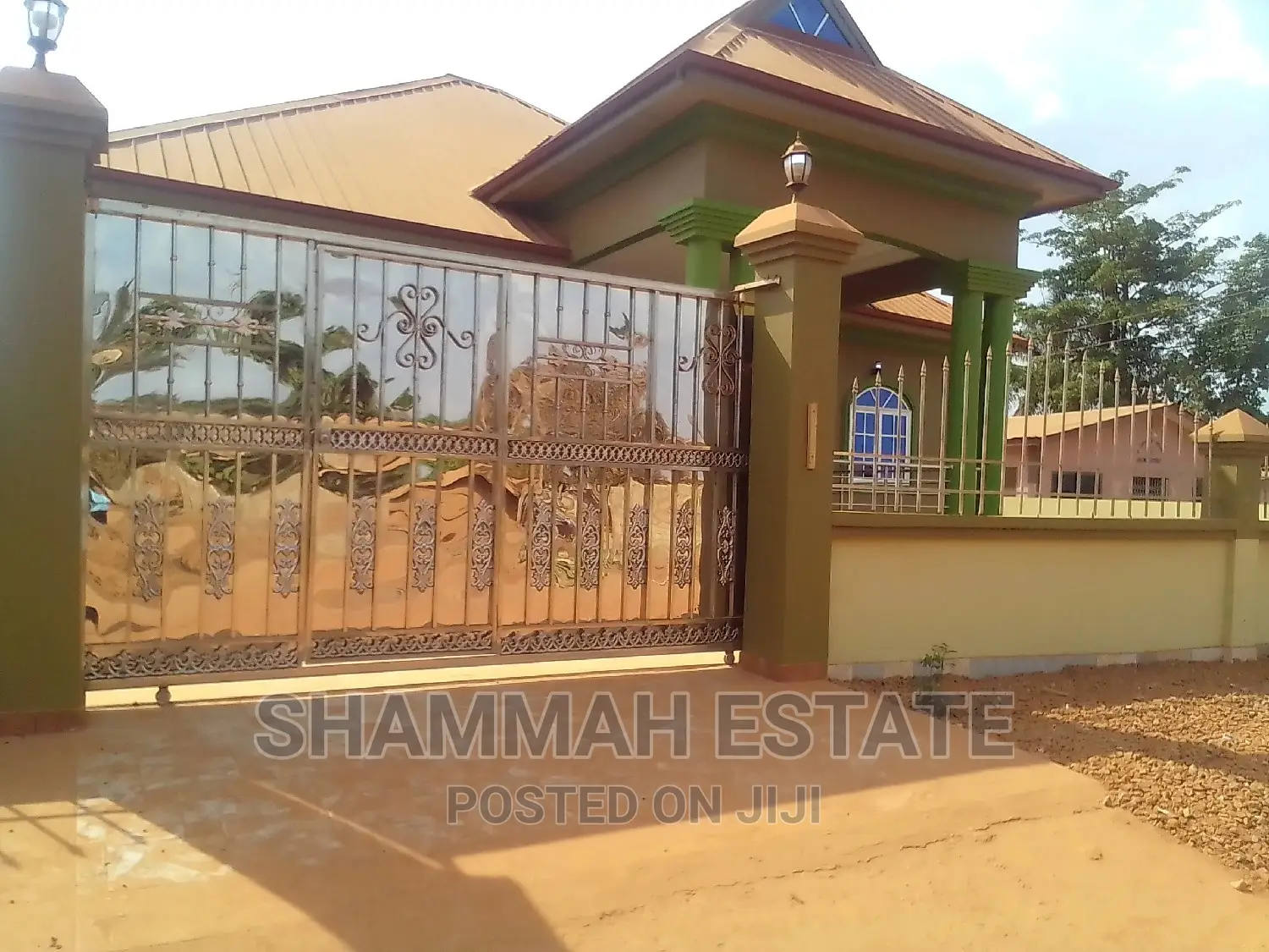 5bdrm Apartment in Aiding Estate, Sunyani Municipal for rent in Sunyani Municipal