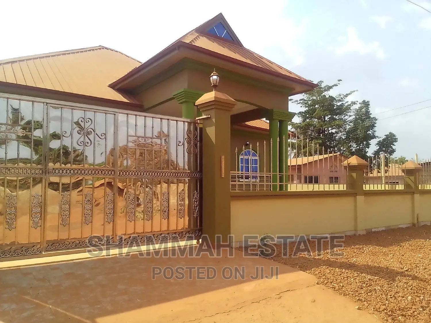 5bdrm Apartment in Aiding Estate, Sunyani Municipal for rent in Sunyani Municipal
