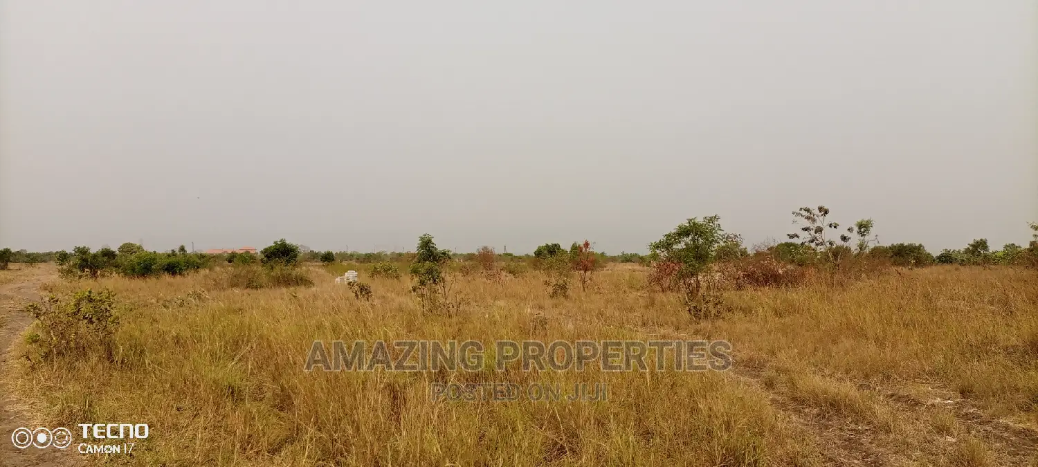 300acres of Land for Sale at Dodowa GHANATA Senior High in Dodowa