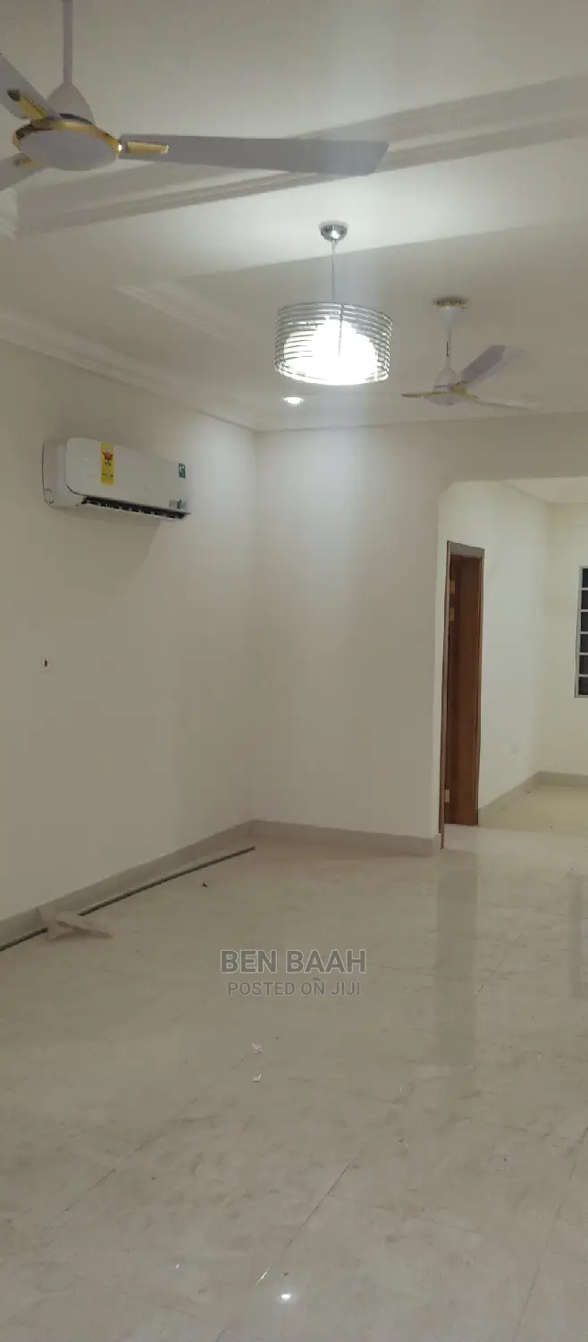 2bdrm Apartment in Ben Properties, School Area for rent in School Area