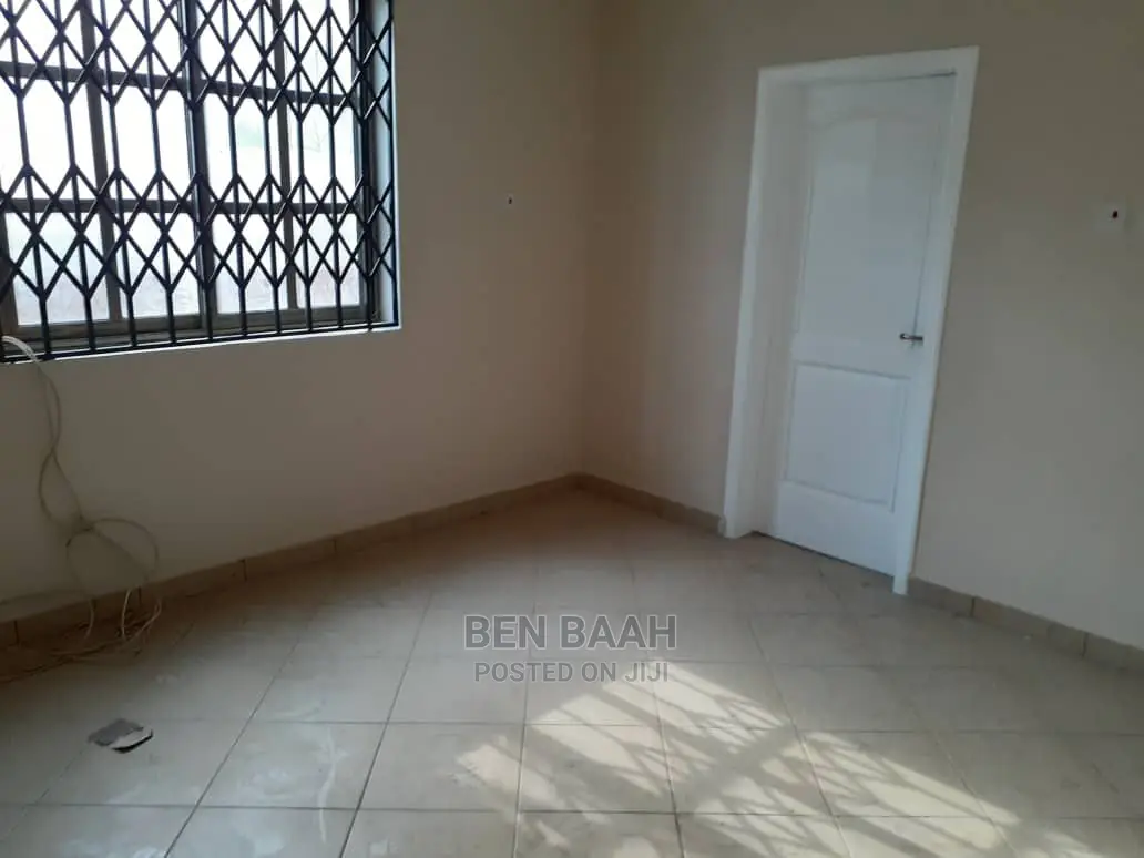 4bdrm Duplex in Ben Properties, Ga East Municipal for rent in Ga East Municipal