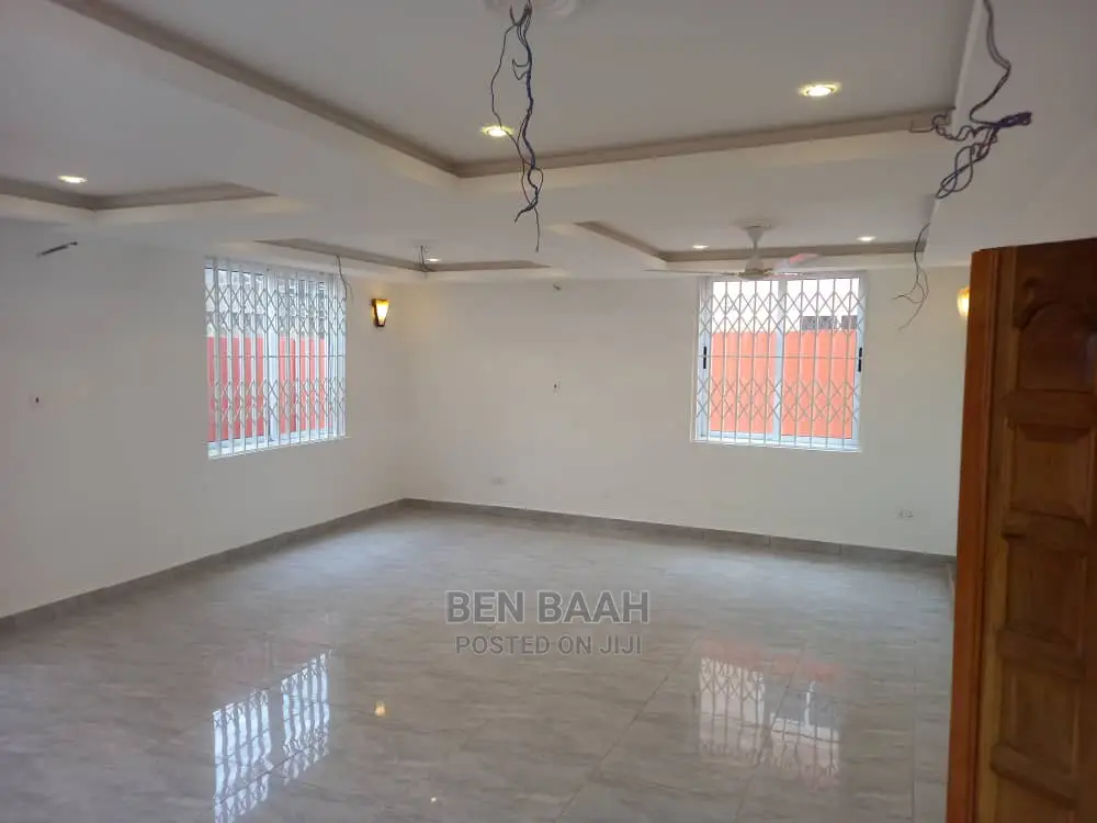 4bdrm Duplex in Ben Properties, Ga East Municipal for rent in Ga East Municipal