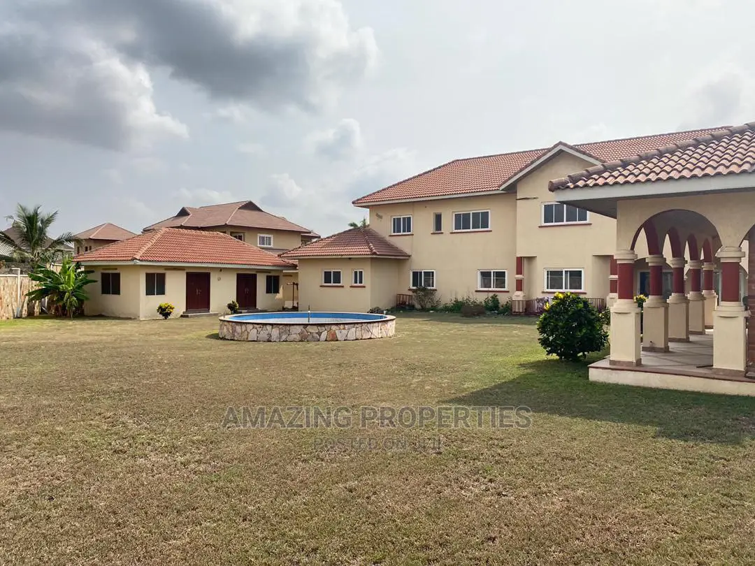 6bdrm House in Trassacco Phase, East Legon for sale in East Legon