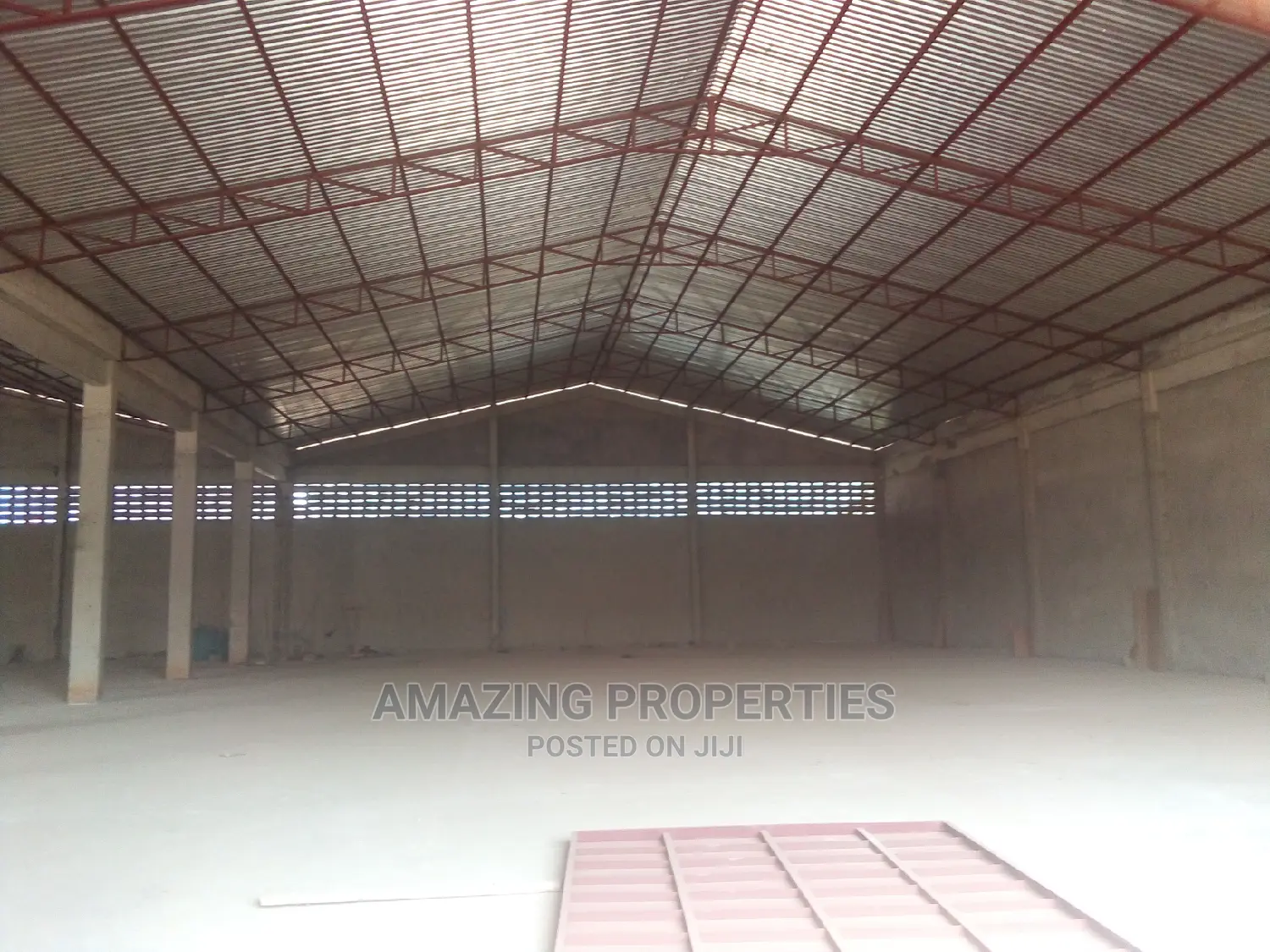 For Rent Were House 1000sqm Were House at Spintex in Spintex