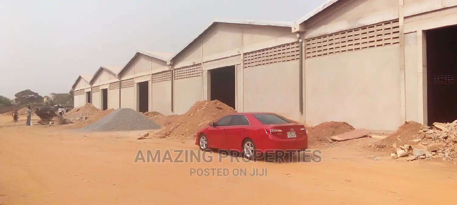 For Rent Were House 1000sqm Were House at Spintex in Spintex