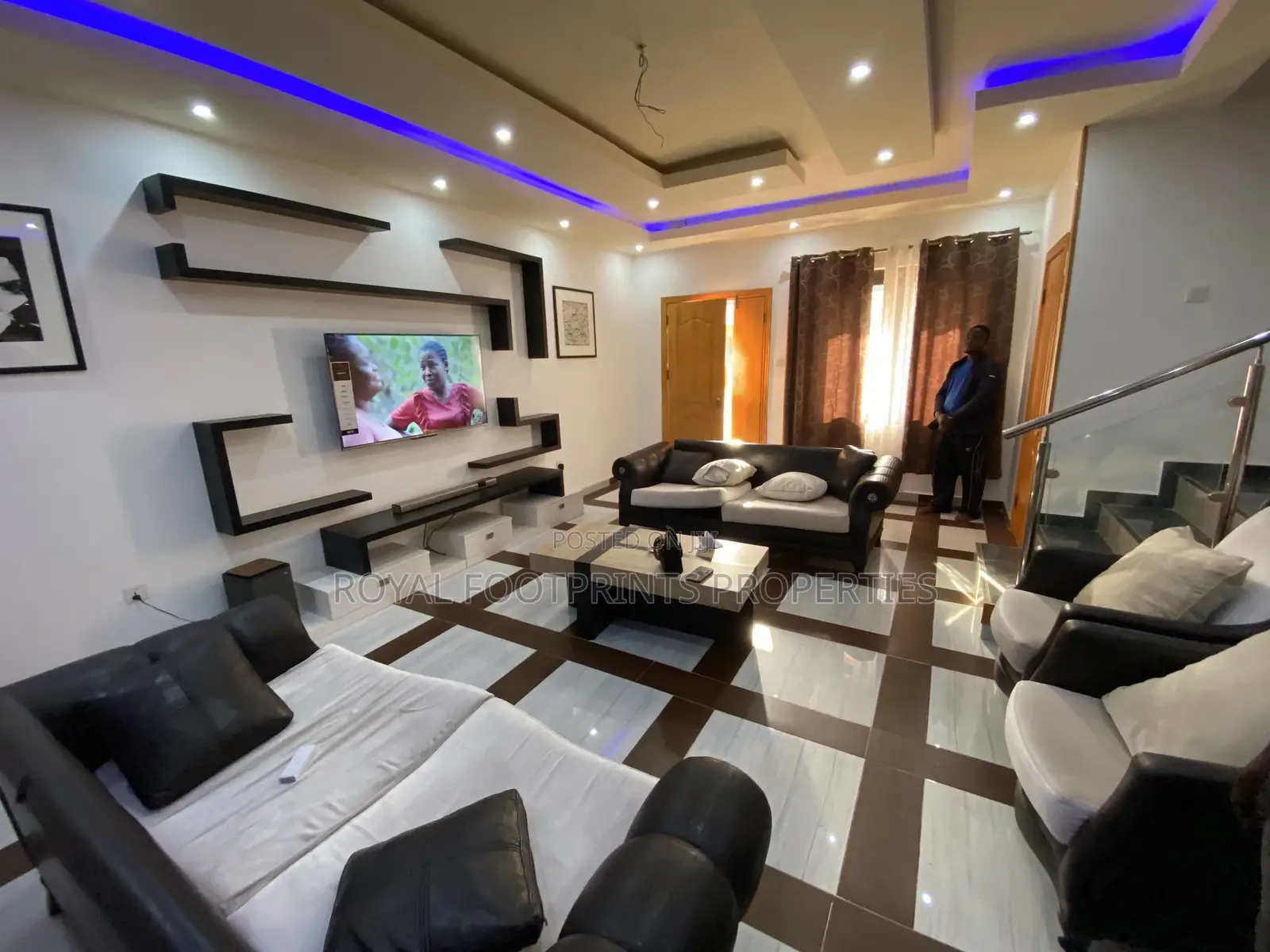 Furnished 3bdrm Duplex in East Legon for rent in East Legon