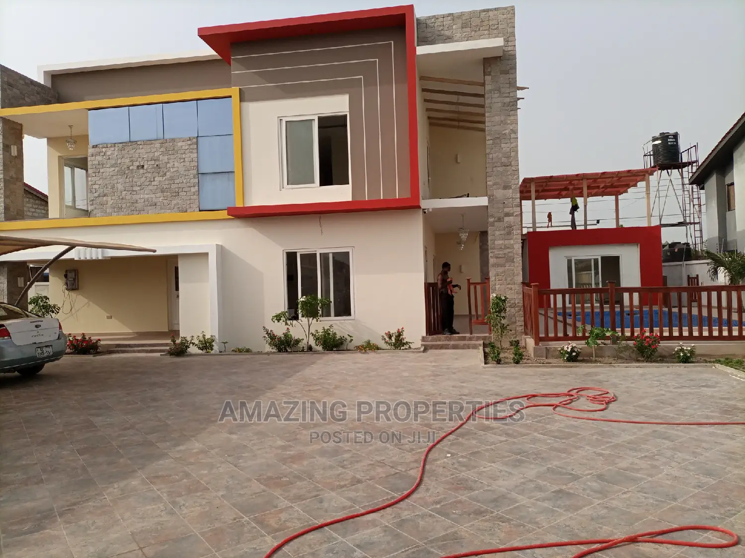 5bdrm House in Spintex Community for Sale in Spintex