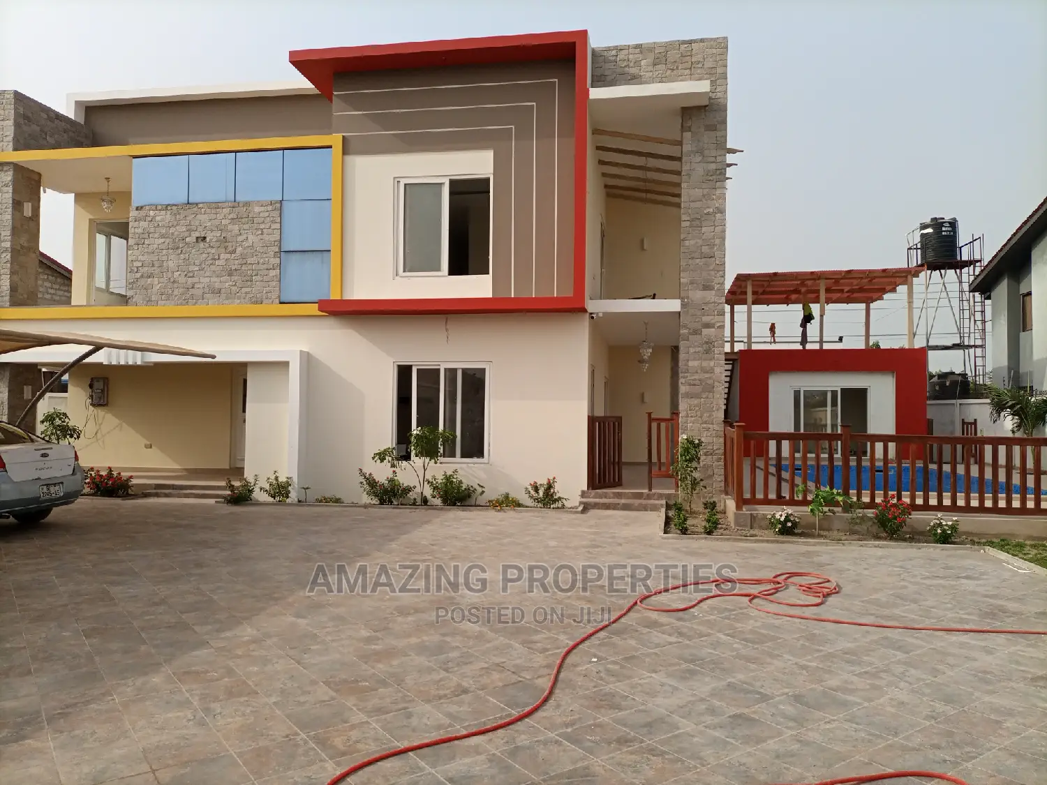 5bdrm House in Spintex Community for Sale in Spintex