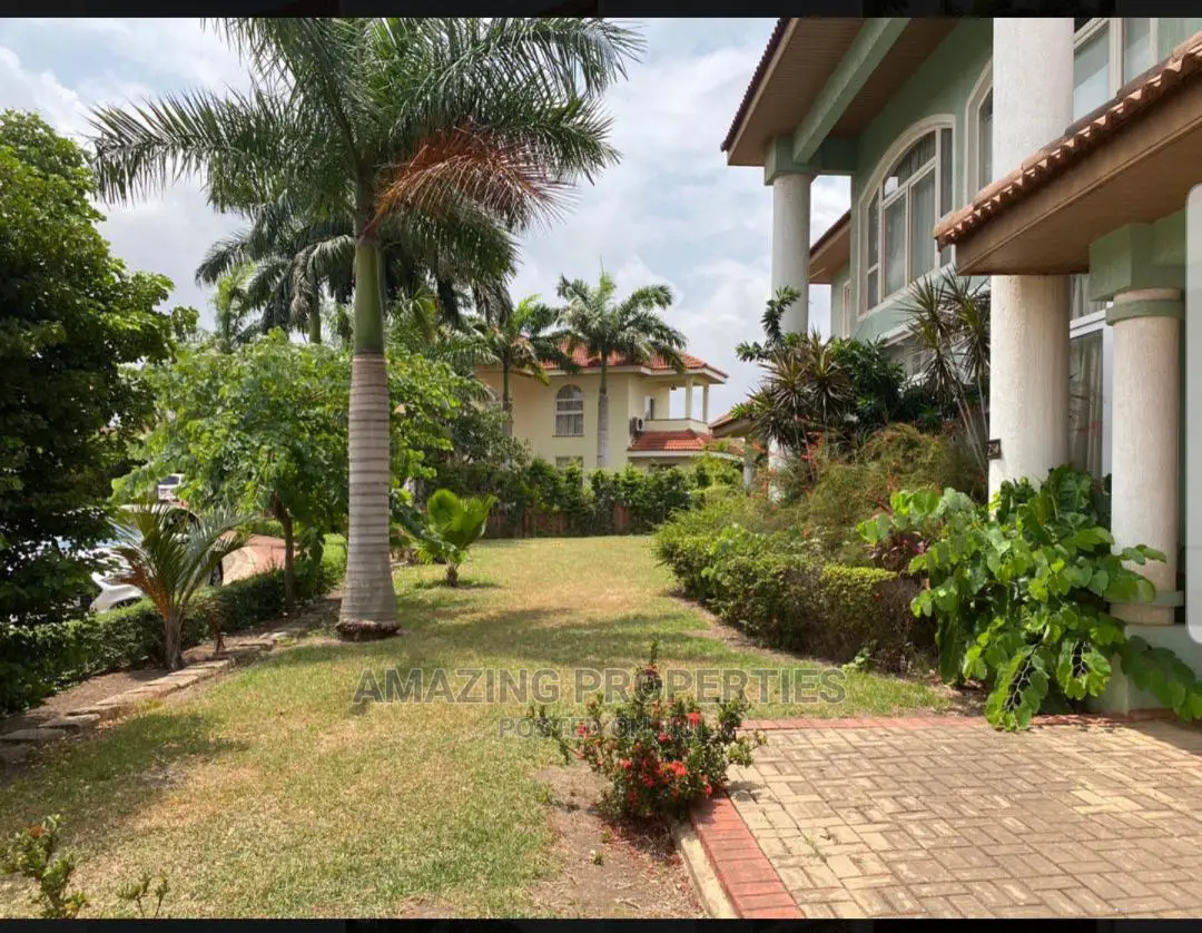 5bdrm House in Qt at Trassacco Estate, East Legon for Sale in East Legon
