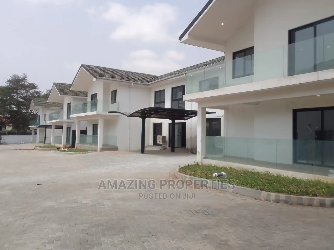 4bdrm House in Cantonmment, Cantonments for rent in Cantonments