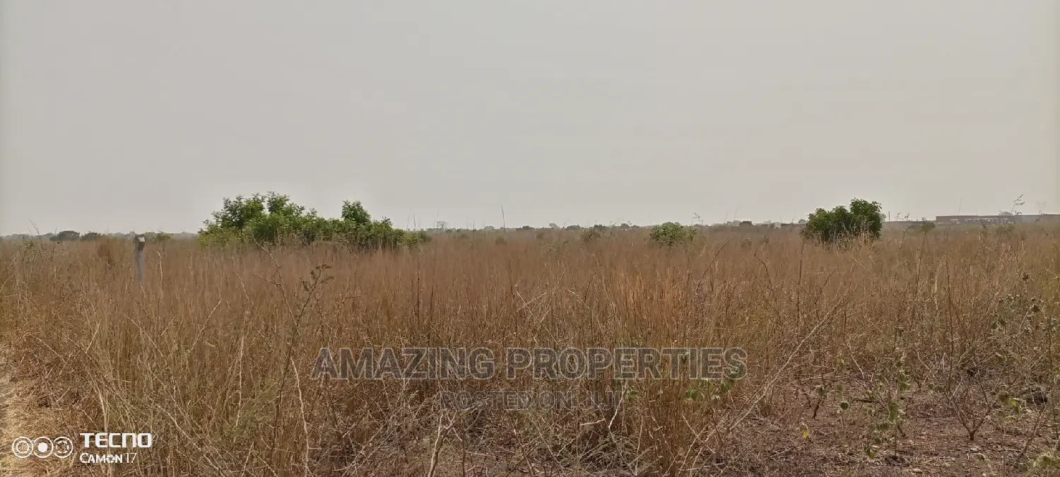 300acres Roadside Land For Sale Dawhenya Centraluniversity in Tema Metropolitan