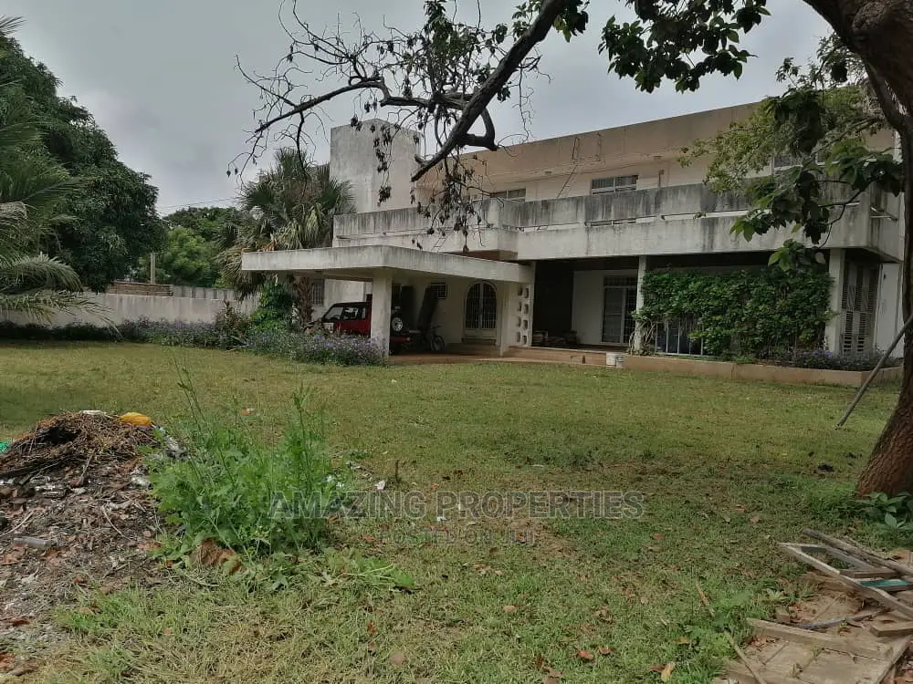 0.36acre Land for Sale at Cantonments, Close Bank Hospital in Cantonments