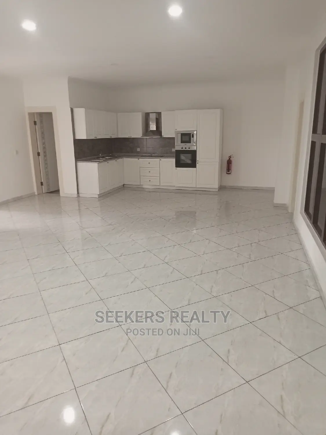 2bdrm Apartment in Seekers Realty, Osu for Sale in Osu