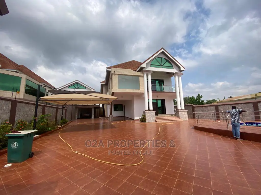 5bdrm House in O2A Properties And, Dzorwulu for rent in Dzorwulu