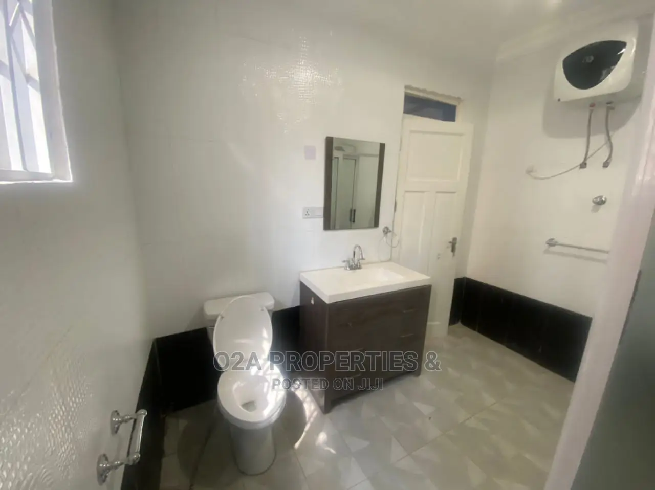 4bdrm House in O2A Properties And, Airport Residential Area for Rent in Airport Residential Area