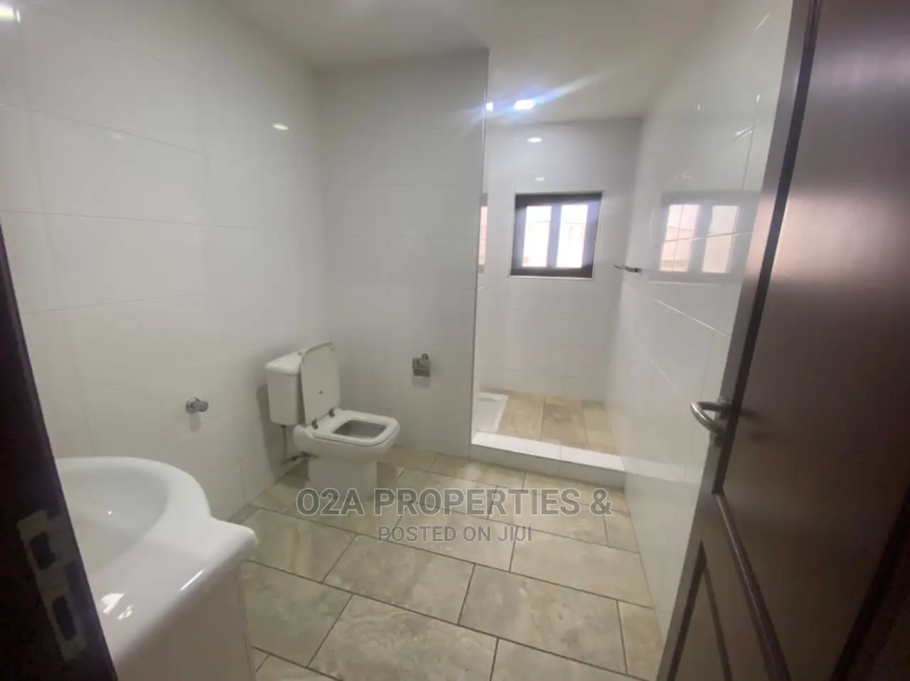 4bdrm House in O2A Properties And, Airport Residential Area for Rent in Airport Residential Area