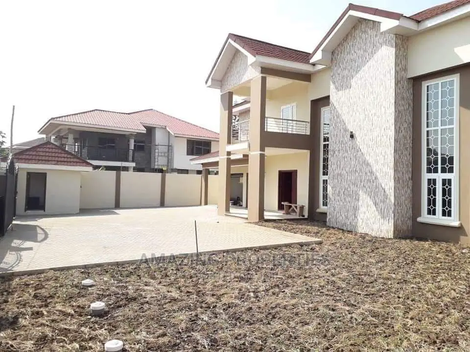 4bdrm House in East Legon for Sale in East Legon