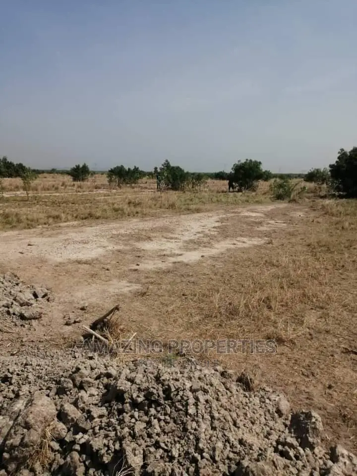 For Sale 13 Plots of Land. Sakaman in Sakaman