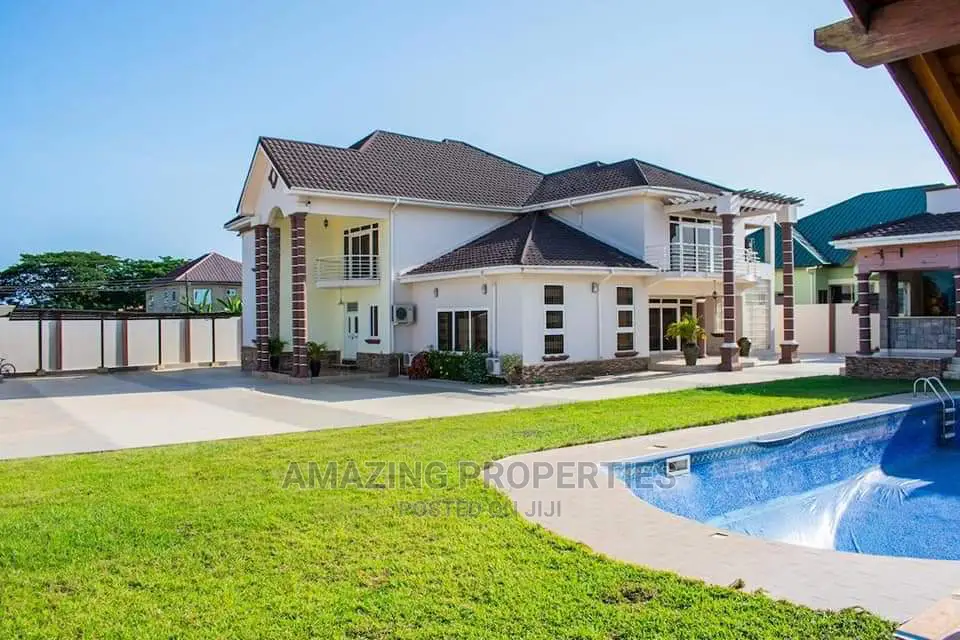 5bdrm House in Tema Community for Sale in Tema Metropolitan