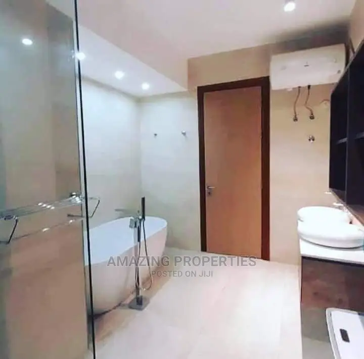 Furnished 9bdrm Farm House in Tseaddoo East for Sale in Airport Residential Area