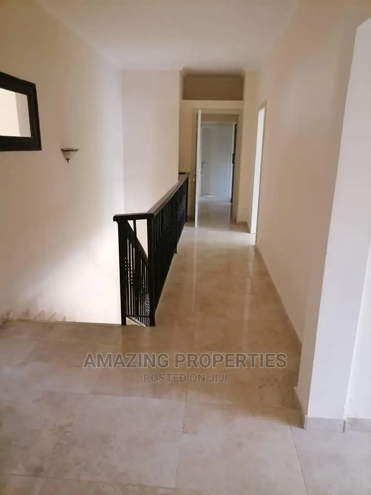 6bdrm Farm House in Labone for Rent in Labone