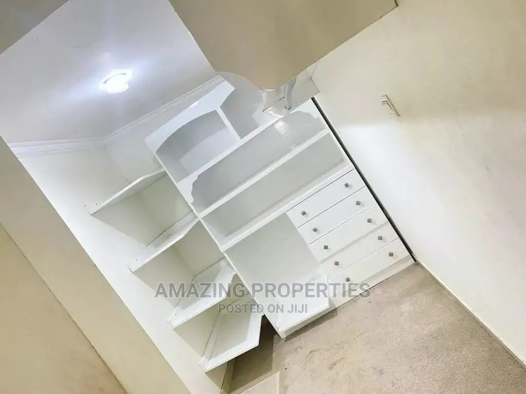4bdrm House in Adjiringanor, Adjiriganor for Rent in Adjiriganor