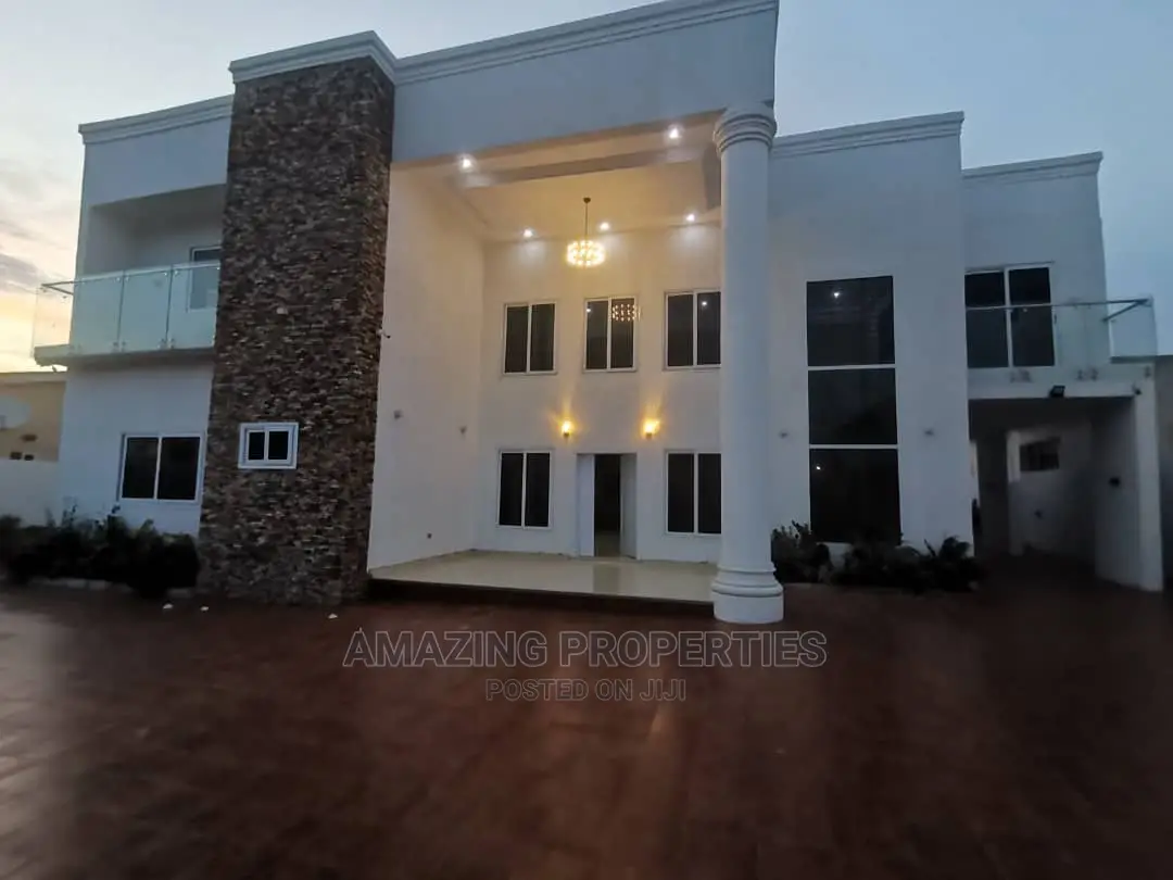 5bdrm House in East Legon for Sale in East Legon
