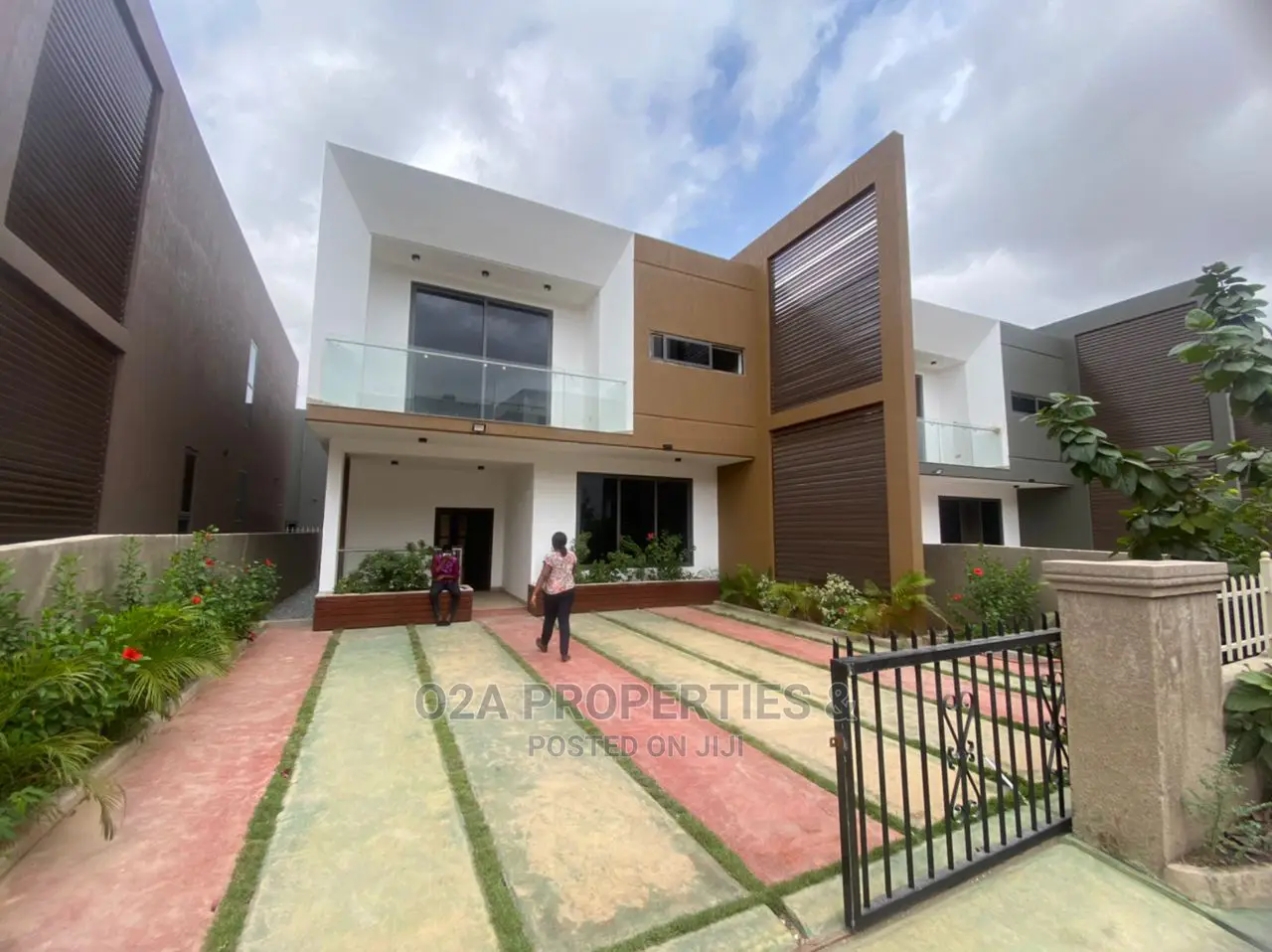 3bdrm House in O2A Properties, The Mall for sale in The Mall