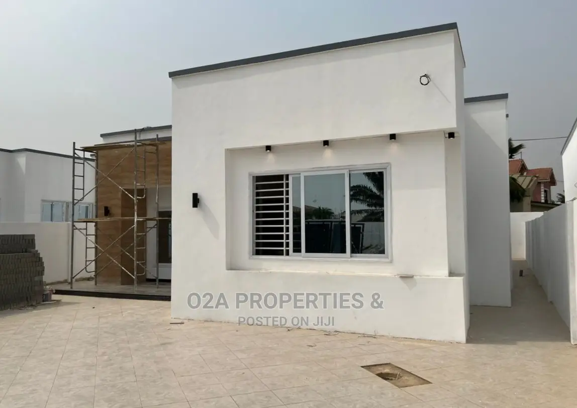 3bdrm House in O2A Properties, Baatsona Total for Sale in Baatsona Total