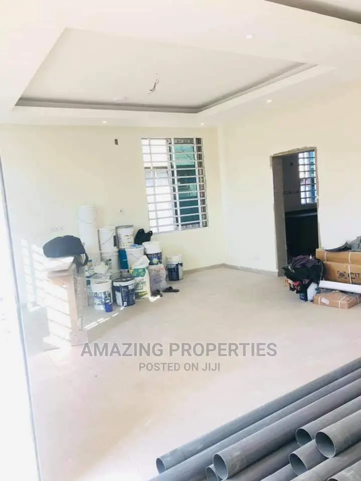 3bdrm House in Amazing Properties, Nungua for sale in Nungua
