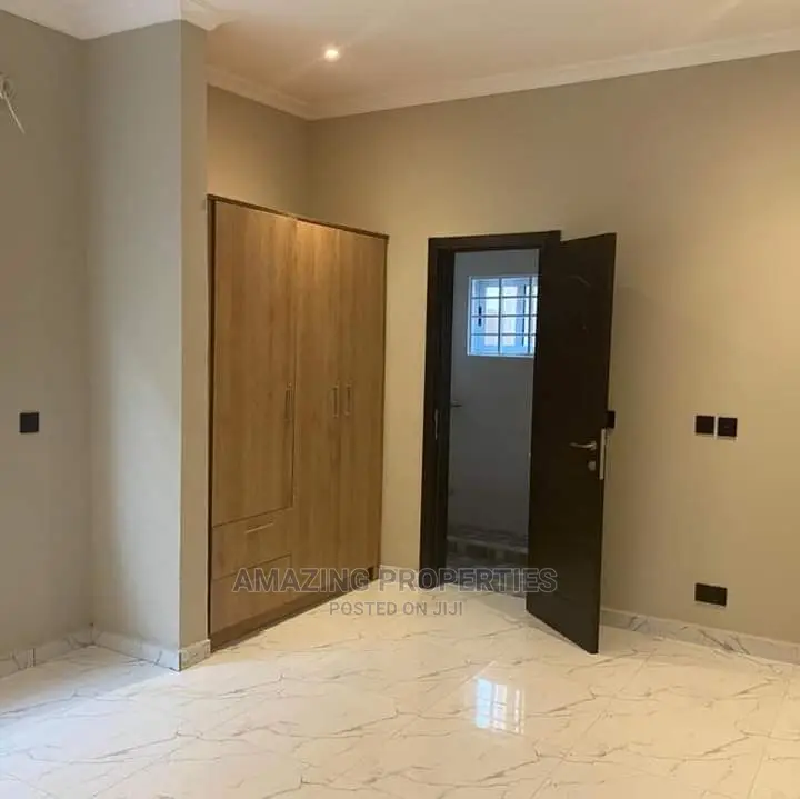 3bdrm House in Amazing Properties, Spintex for sale in Spintex
