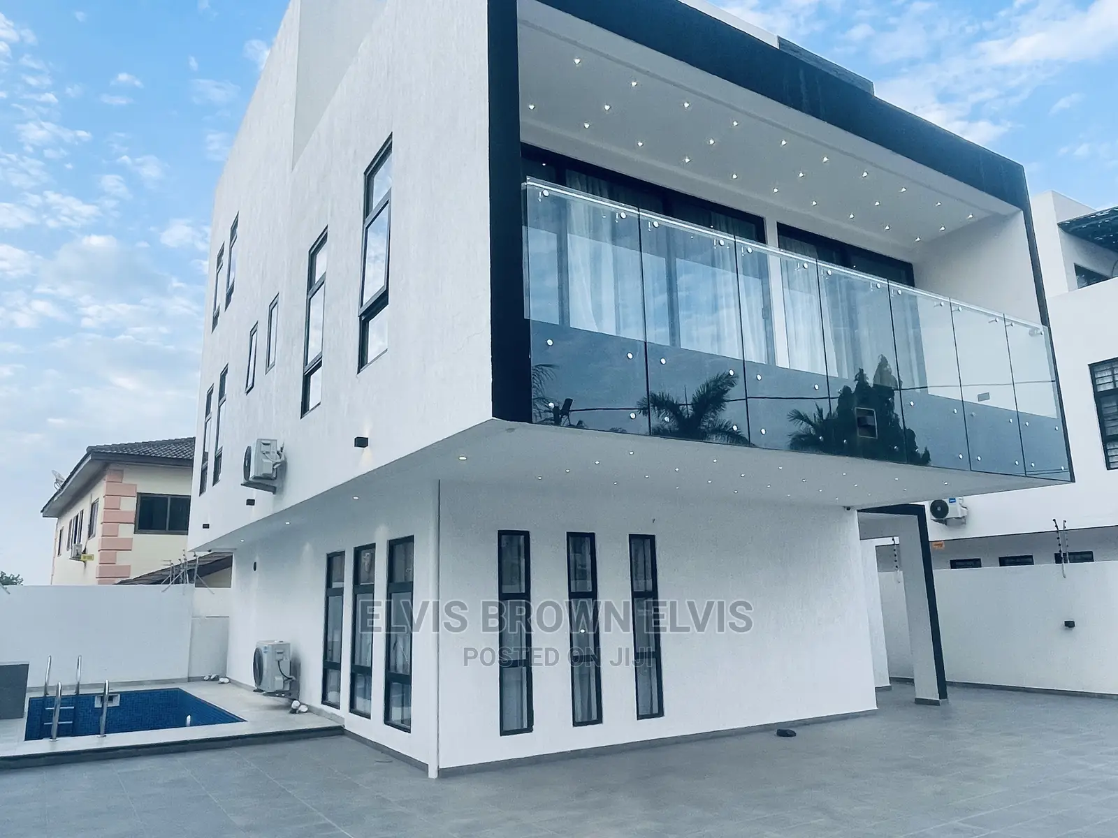 4bdrm Duplex in Living Large, East Legon for Sale in East Legon