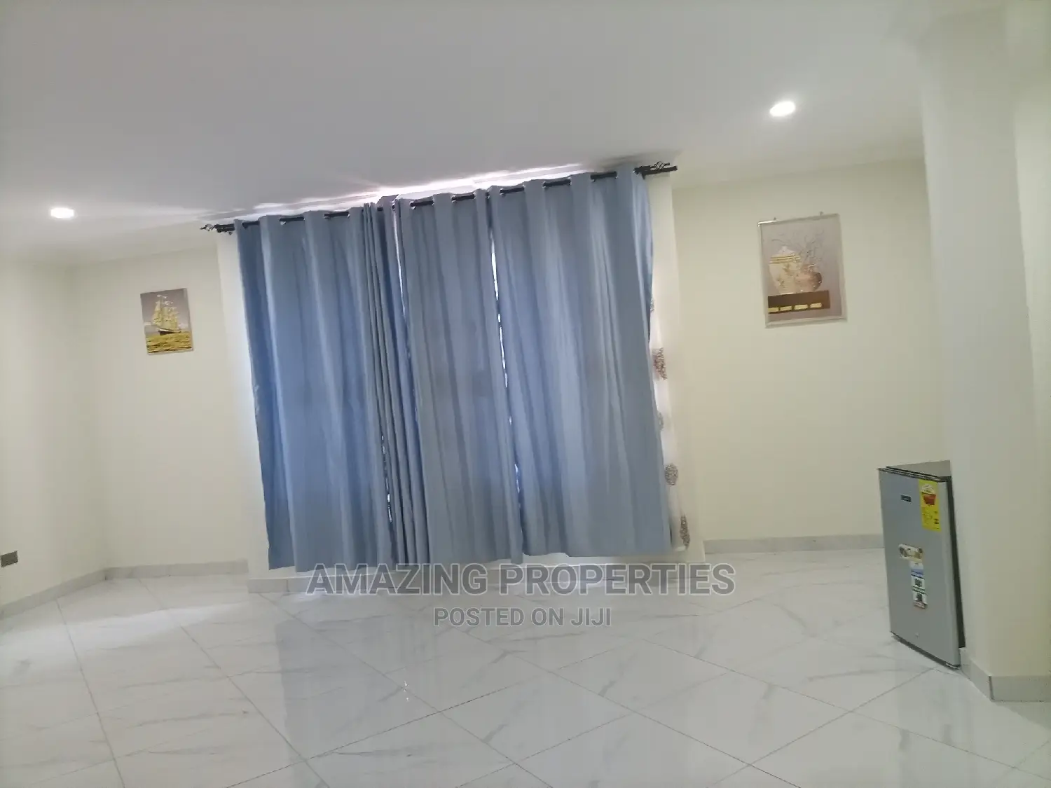 Furnished 5bdrm House in Amazing Properties, East Legon for Sale in East Legon