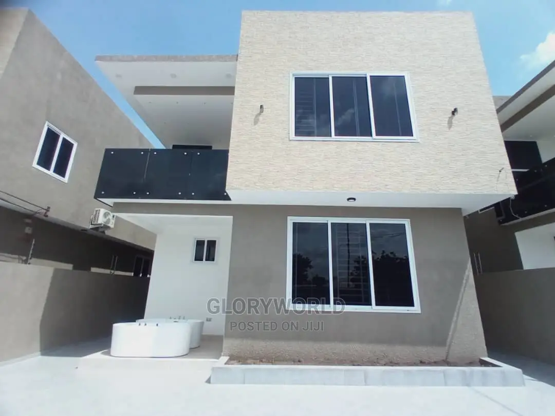 5bdrm House in Lake Side Estate for sale in Lake Side Estate
