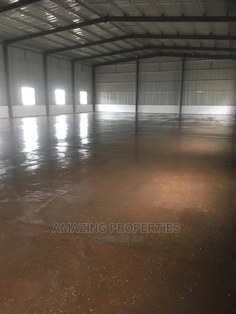 For Rent 2500square Metres Warehouse Spintex Community 18 in Spintex