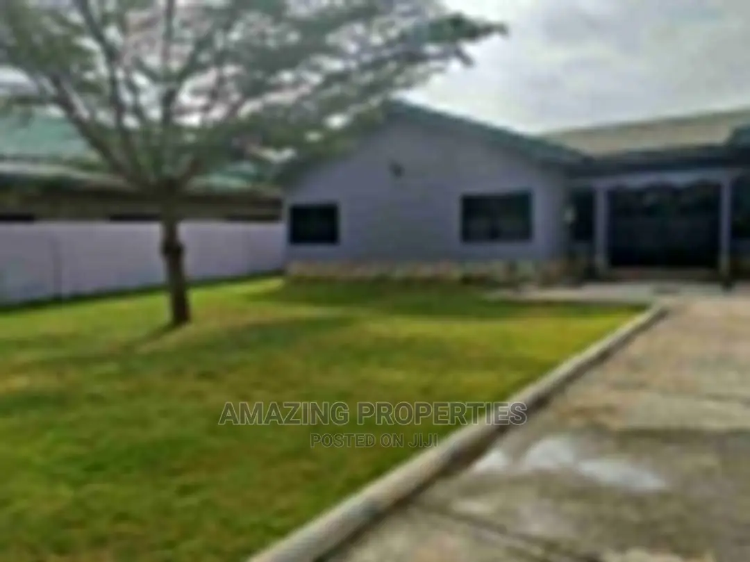 For Sale
Land at Labone GT Bank Gated
Land Size 0.55 in Labone