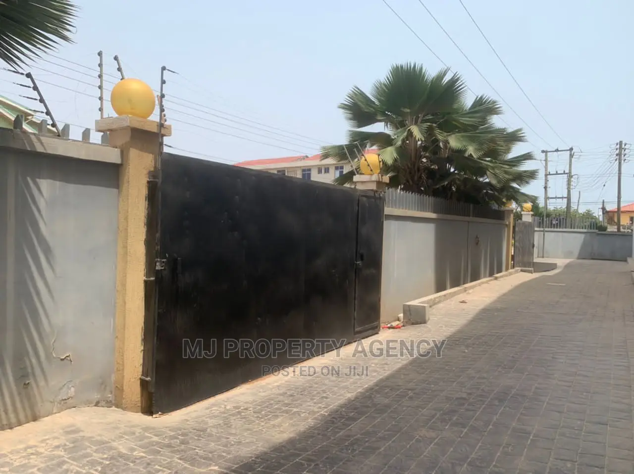 800sqm Warehouse at West Legon in West Legon