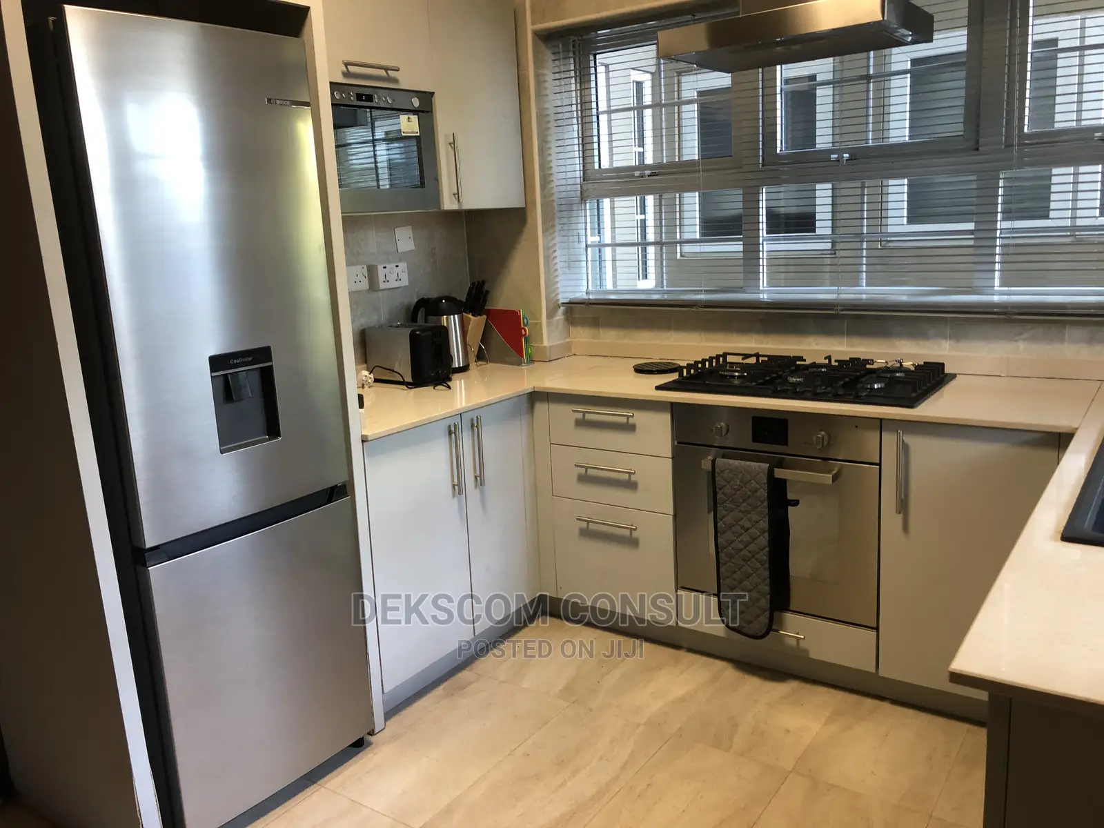 Furnished 3bdrm Townhouse / Terrace in Airport Residential Area in Airport Residential Area