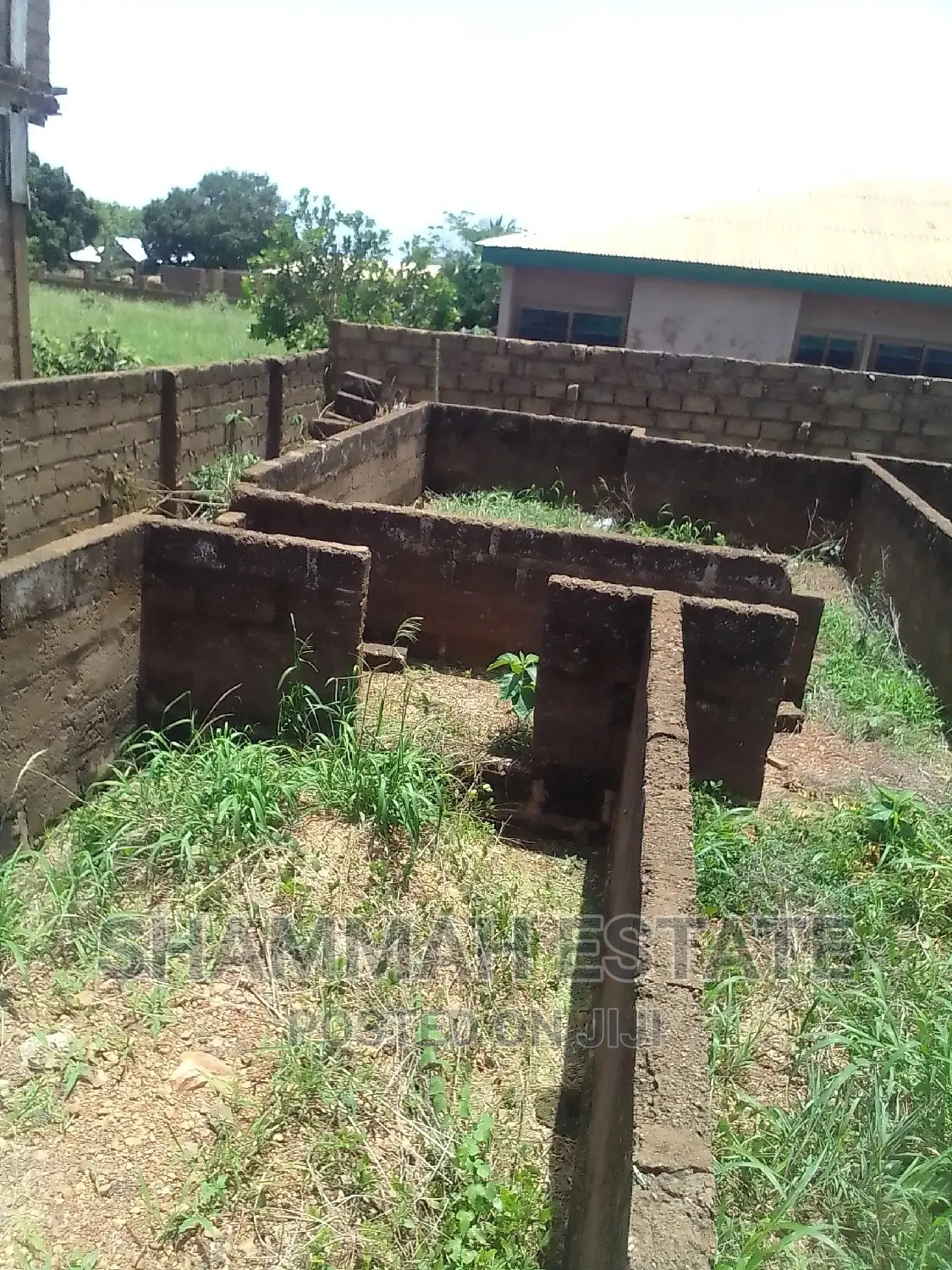 Uncompleted Building for Sale in Sunyani Municipal
