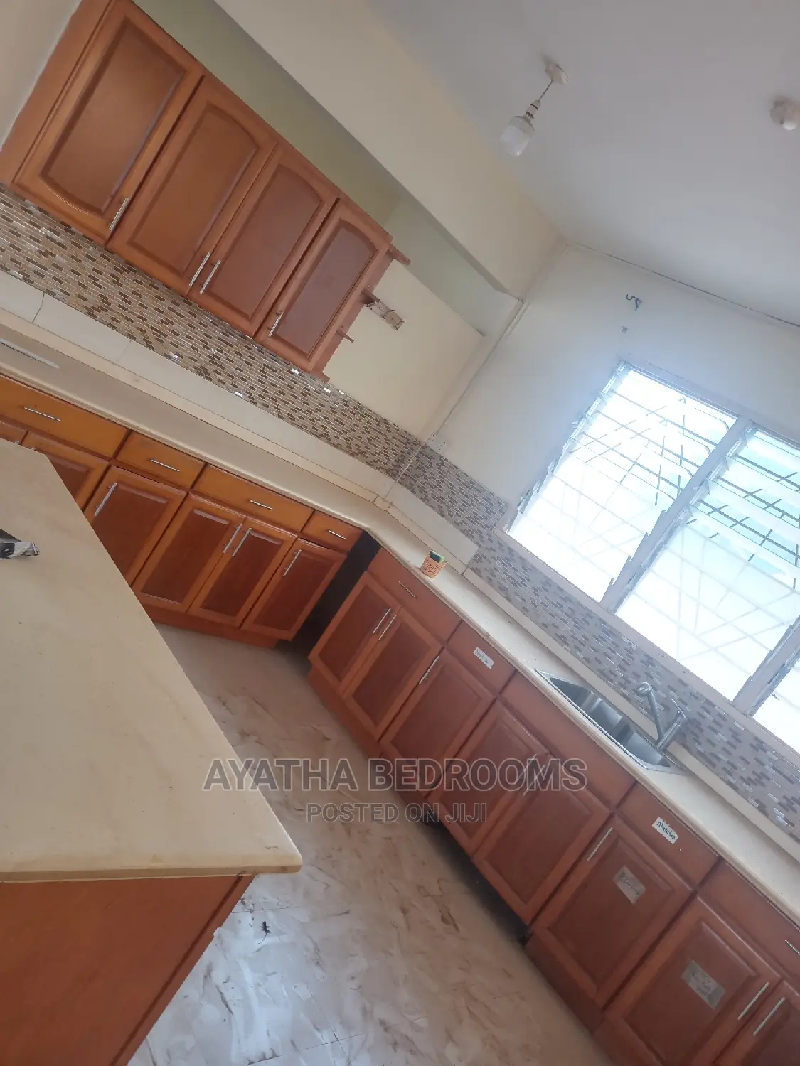 2bdrm Apartment in Ayathar Bedroom, New Town for Rent in New Town