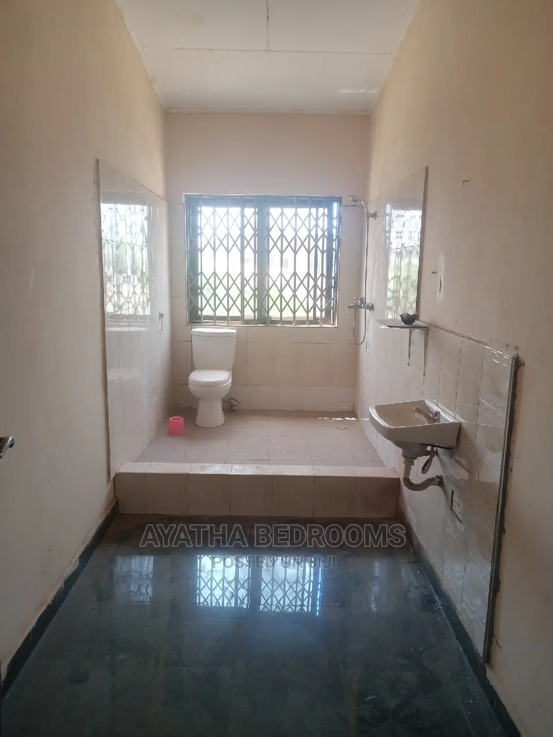 2bdrm Apartment in Ayathar Bedroom, New Town for Rent in New Town
